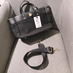 FIBRENO 燙金LOGO長方包 All Black 全黑款