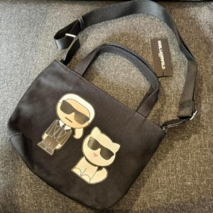 Karl Lagerfeld老佛爺同名品牌Q版老佛爺與愛貓帆布小托特包 黑