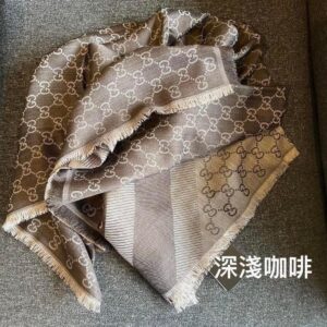 最人氣大方巾 深淺咖啡