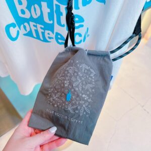 BLUE BOTTLE COFFEE 藍瓶咖啡X Ball&Chain 限量聯名款 超人氣手機斜背包 灰