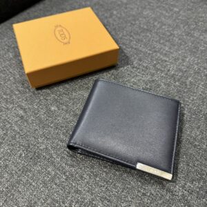 荔枝牛皮金屬LOGO牌8卡短夾 深藍