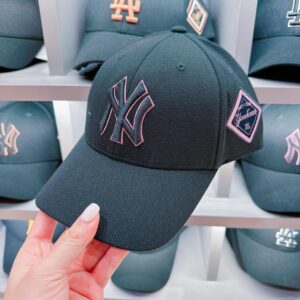 MLB 超人氣質感滾邊棒球帽 NY 黑粉
