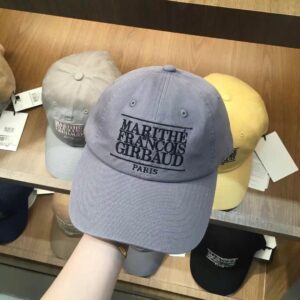 韓國超人氣品牌 MARITHÉ FRANÇOIS GIRBAUD 經典LOGO素色棒球帽 灰