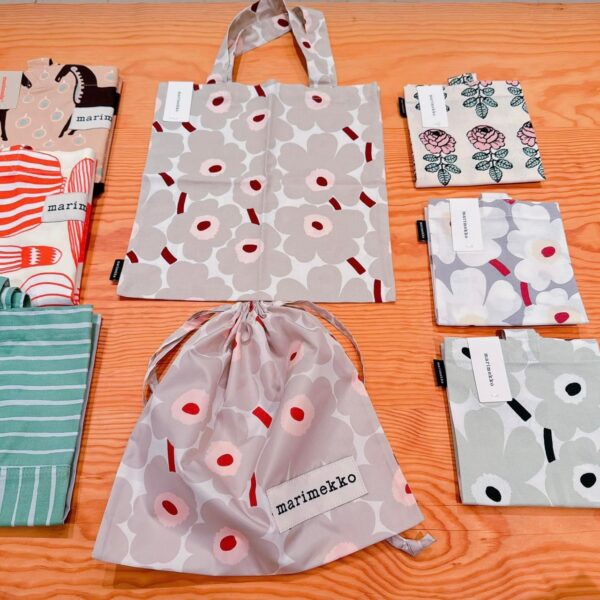 marimekko 日本限定🇯🇵 新款Mini Unikko經典花花mini托特包 奶茶米粉 柔粉綠：圖片 3