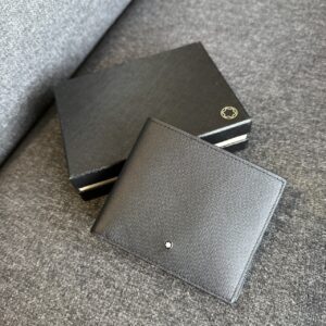 防刮牛皮8卡短夾 黑