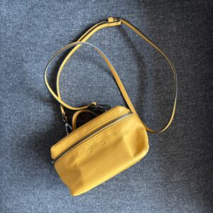 牛皮LE PLIAGE XTRA斜背包 杏黃色
