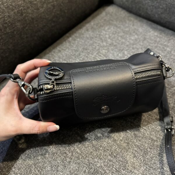 LE PLIAGE XTRA 系列 圓筒包 黑：圖片 3