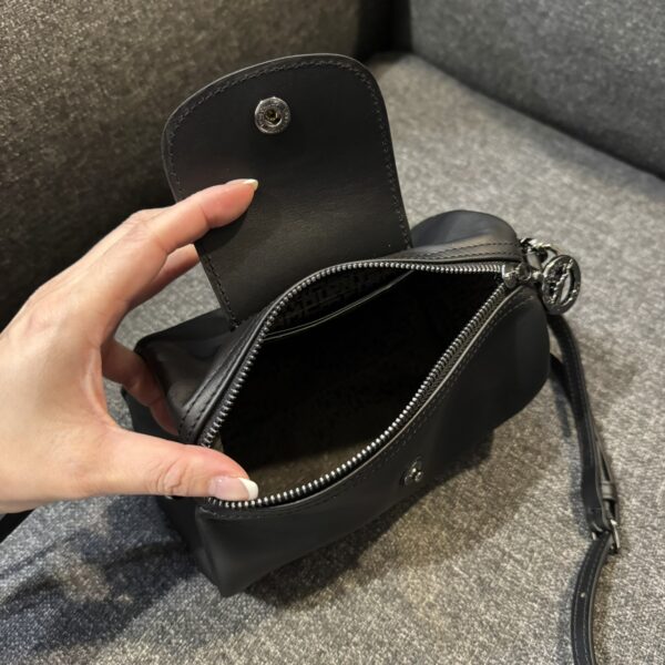 LE PLIAGE XTRA 系列 圓筒包 黑：圖片 4