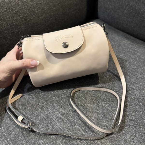 LE PLIAGE XTRA 系列 圓筒包 裸粉：圖片 2