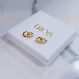 Store 109 CD 復古一半珍珠耳環 金