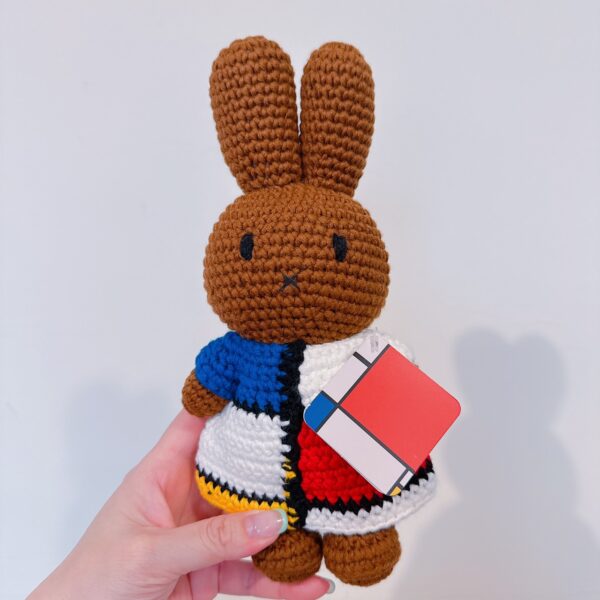 MIFFY 米菲兔🐰 荷蘭藝術家限定 手工製造質感針織娃娃：圖片 2