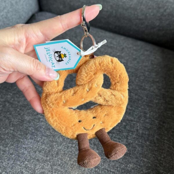 JELLYCAT 蝴蝶圈🥨吊飾