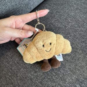 JELLYCAT 可頌🥐吊飾