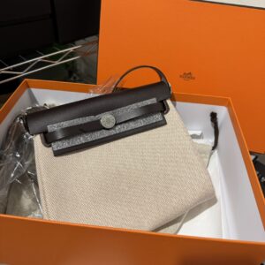 Store 163 Herbag 20 烏木色拼米銀
