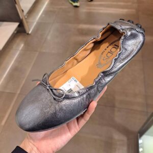 Store 863 經典芭蕾舞豆豆鞋 銀灰 39