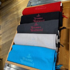 Store 811 經典土星🪐素色圍巾