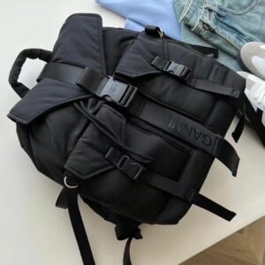 蓬蓬尼龍掀蓋後背包 黑