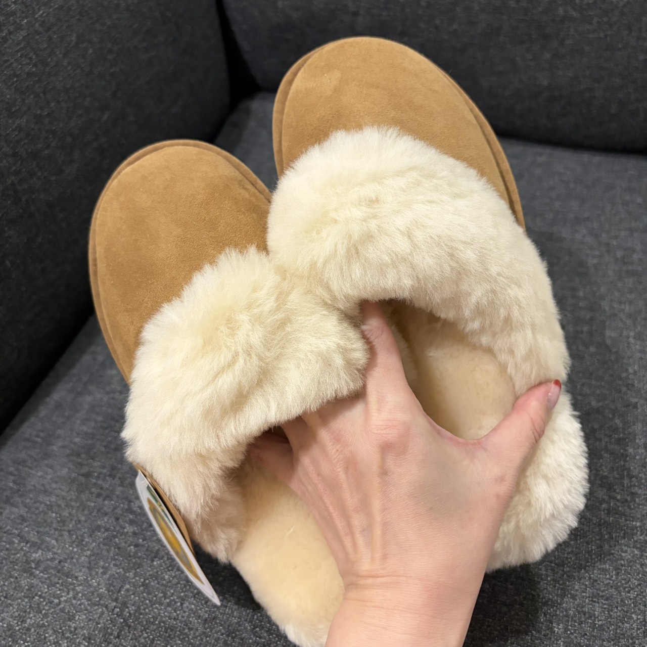 澳洲知名雪靴品牌 JUMBO UGG 毛毛拖鞋 栗子色 歐碼38 5 澳洲知名雪靴品牌 JUMBO UGG 毛毛拖鞋 栗子色 歐碼38:圖片 5