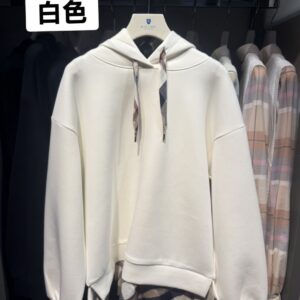 Store 75 BLUE LABEL (BURBERRY日本限定藍標 改名) 格紋拼接帽TEE