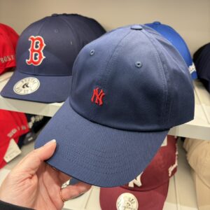 Store 385 MLB 低調mini LOGO棒球帽 NY 海軍藍紅