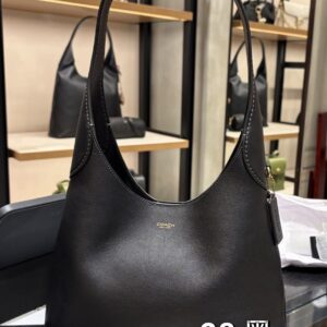 Store 84 BROOKLYN 28 黑