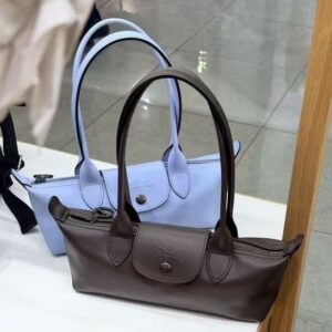 Store 584 XTRA系列 牛皮法棍包