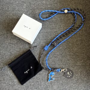 恐龍抱小b手機背帶 藍黑