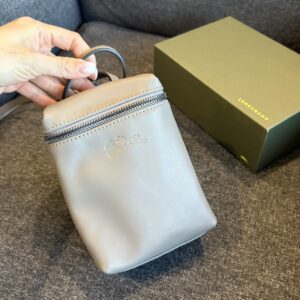 XTRA系列 牛皮薯條手機斜背包 灰